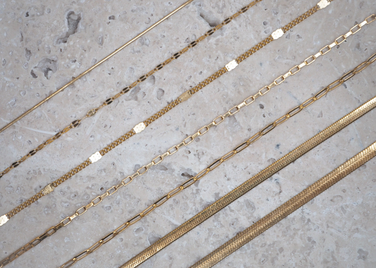 1mm snake bracelet gold 3