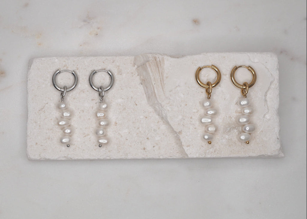 5 irregular pearls hoops 2