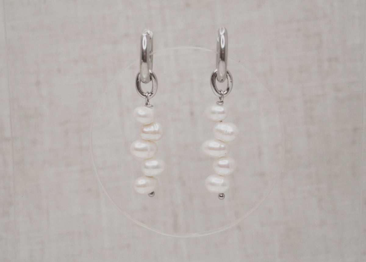 5 irregular pearls hoops silver 1