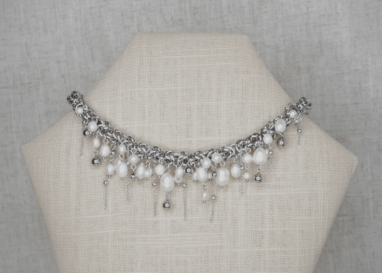 SOFT TROUBLE ICON NECKLACE | PEARL TIDE