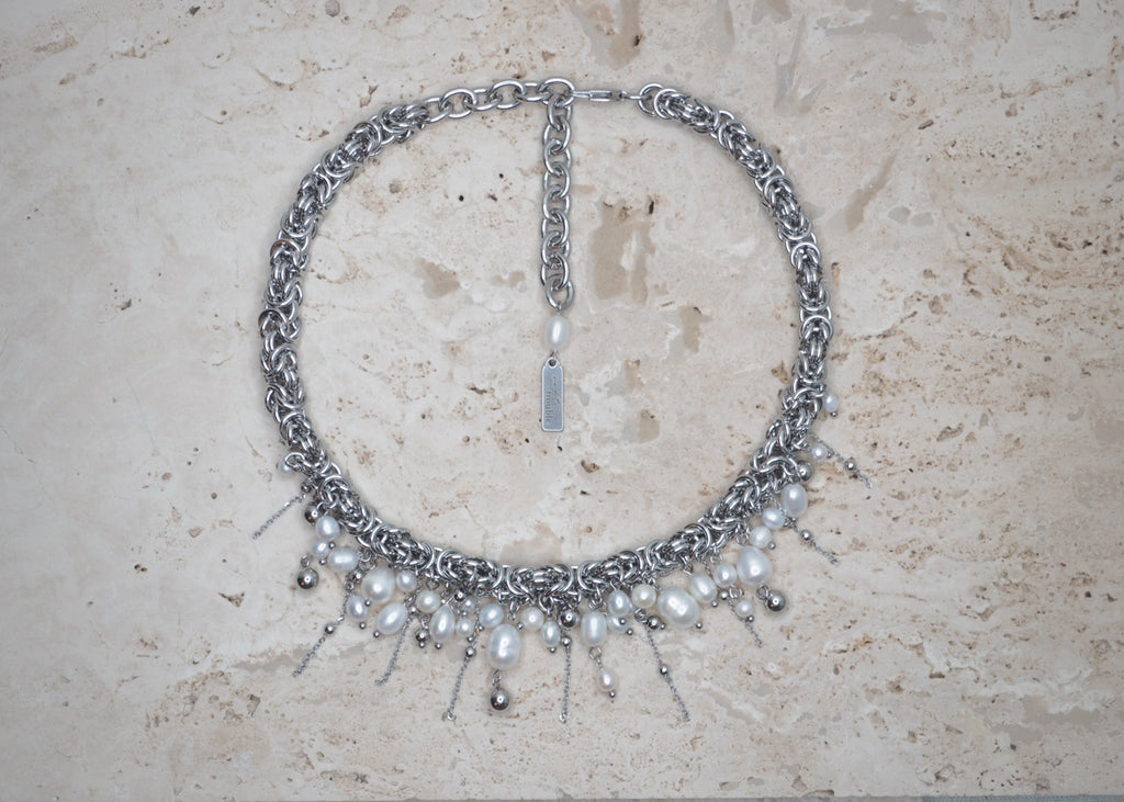 SOFT TROUBLE ICON NECKLACE | PEARL TIDE