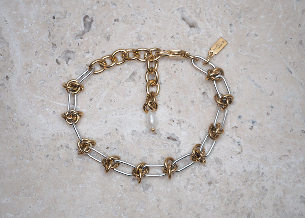 METALLIC MISCHIEF BRACELET | KNOTS