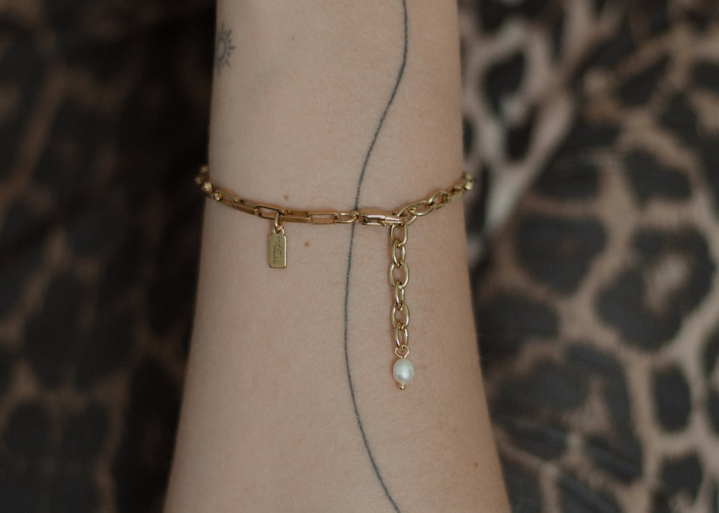 box chain bracelet gold 4