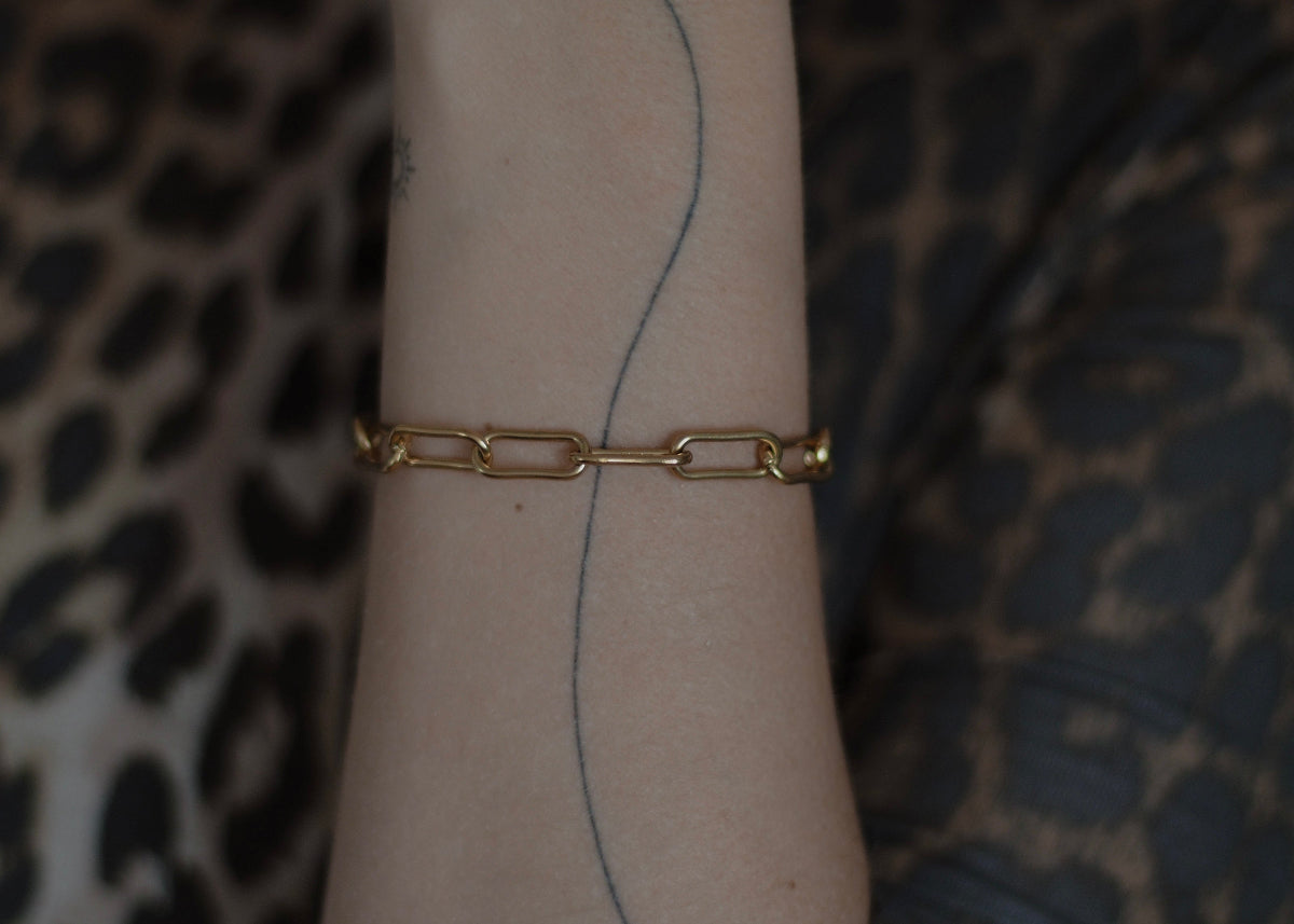 chunky paperclip bracelet gold 6