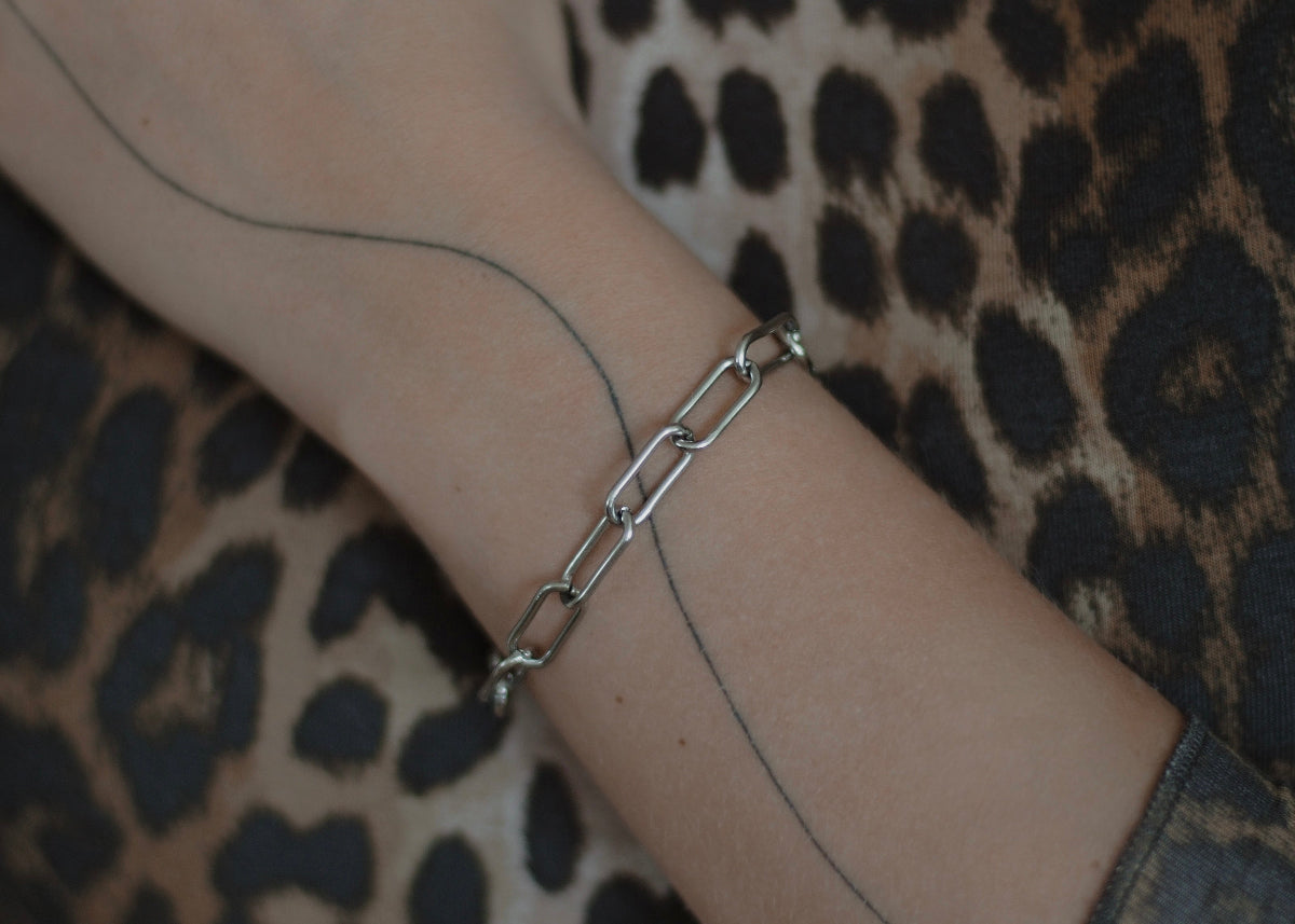 chunky paperclip bracelet silver 2