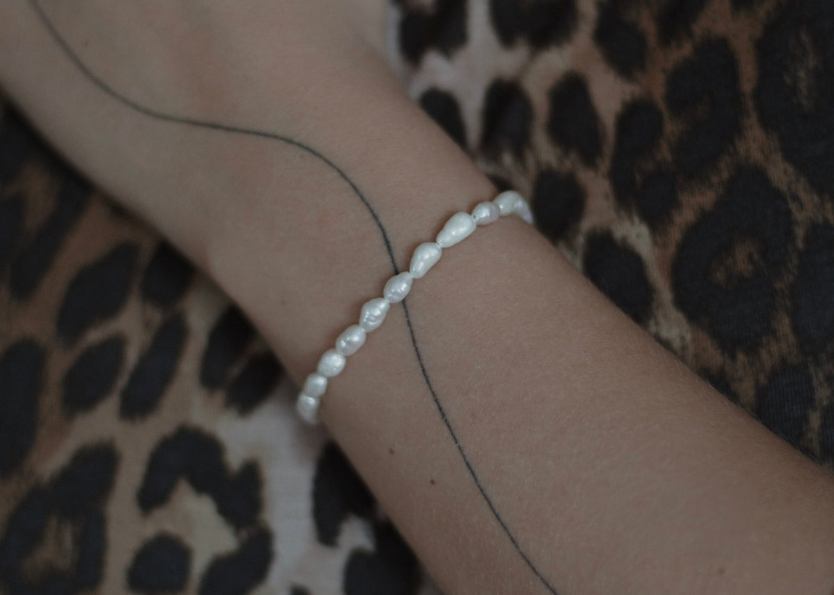 cloud pearl bracelet silver 2