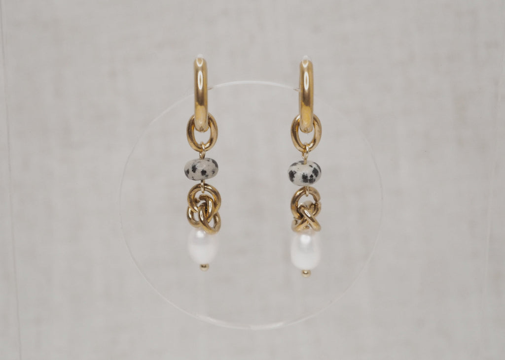 dalmi knot pearl hoops gold 1