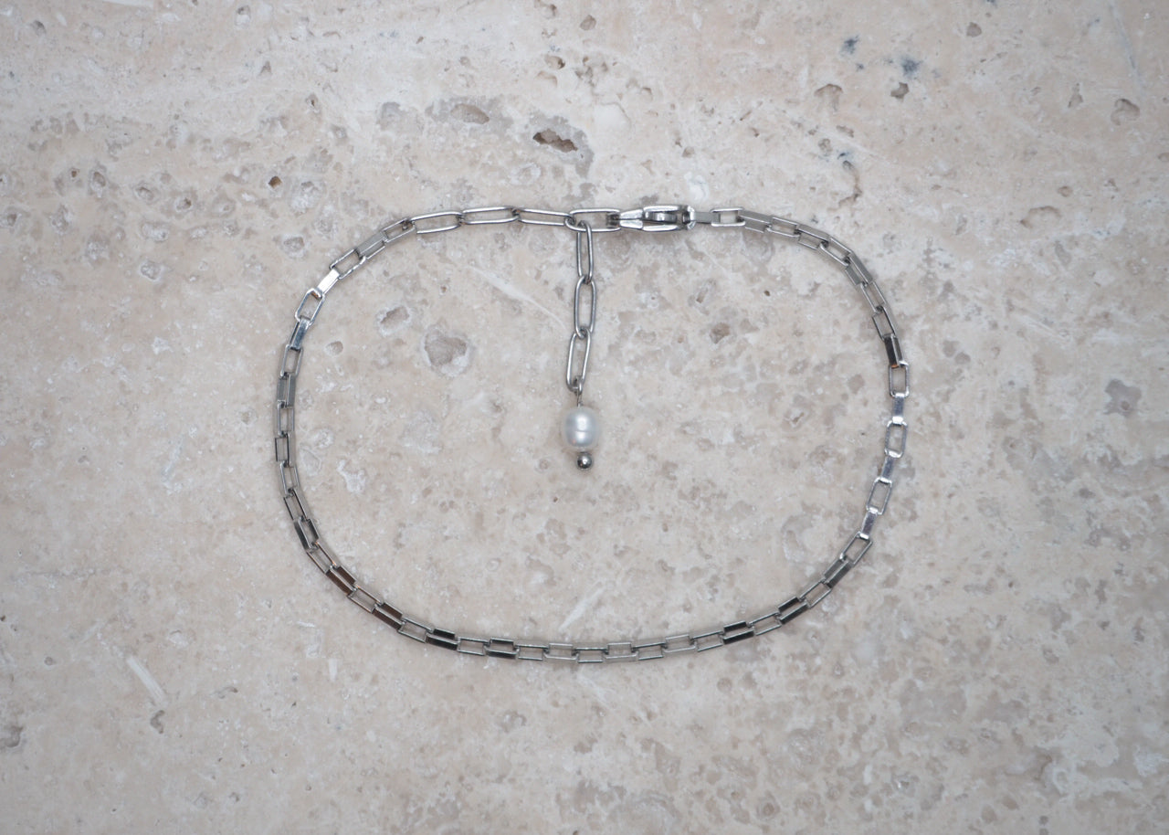 delicate box bracelet silver 1