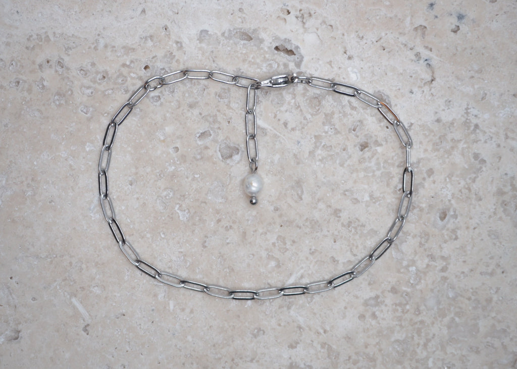 delicate flat paperclip bracelet silver 1