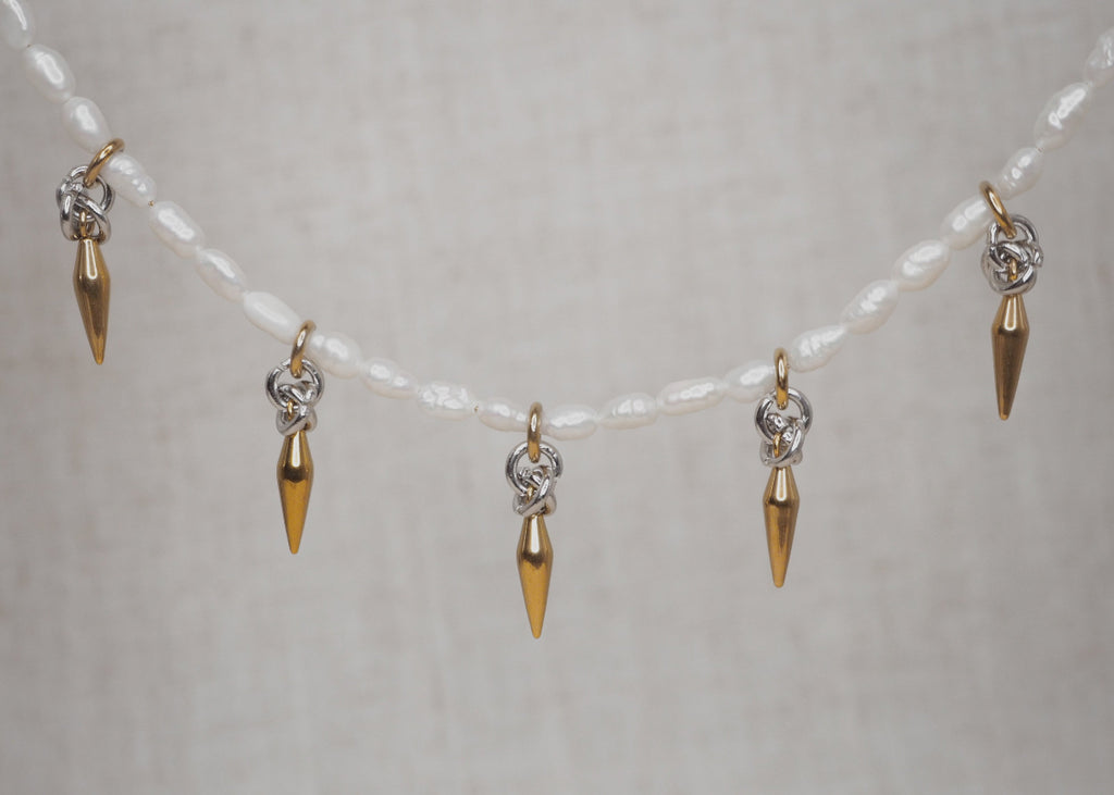 METALLIC MISCHIEF NECKLACE | DREAM SPIKE