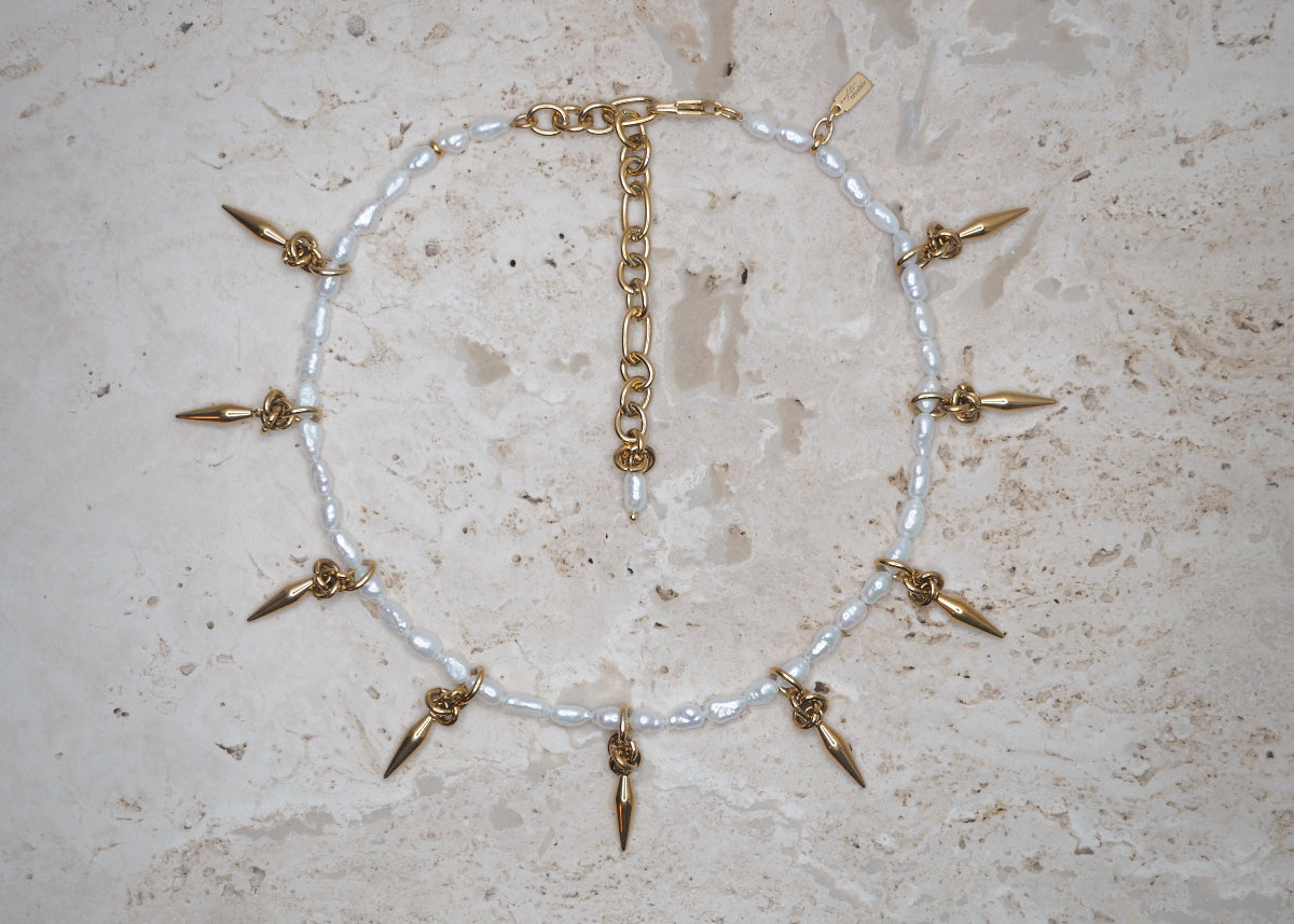 dream spike necklace gold 1
