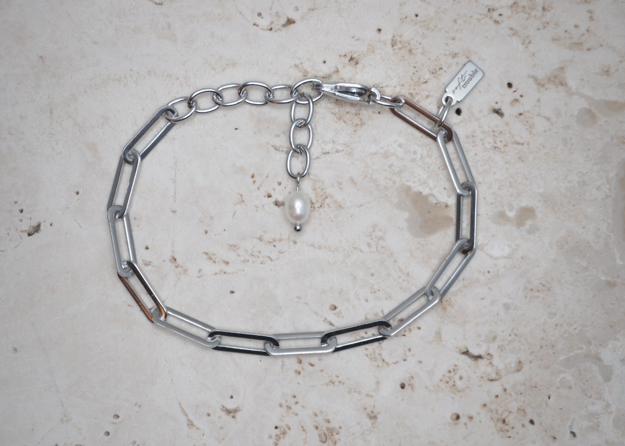 flat paperclip bracelet silver 1