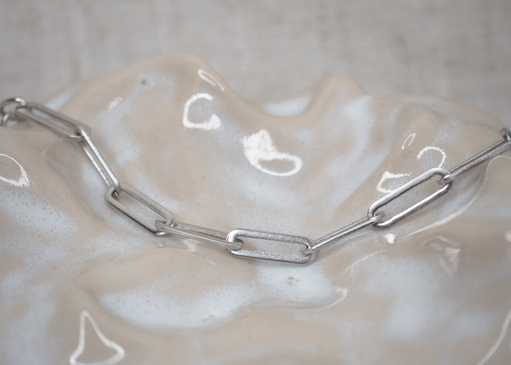flat paperclip bracelet silver 3