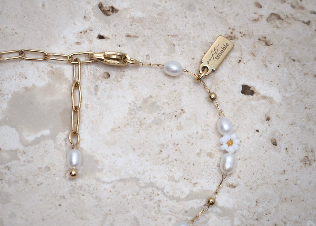 heavenly florals bracelet gold | daisy dream 3