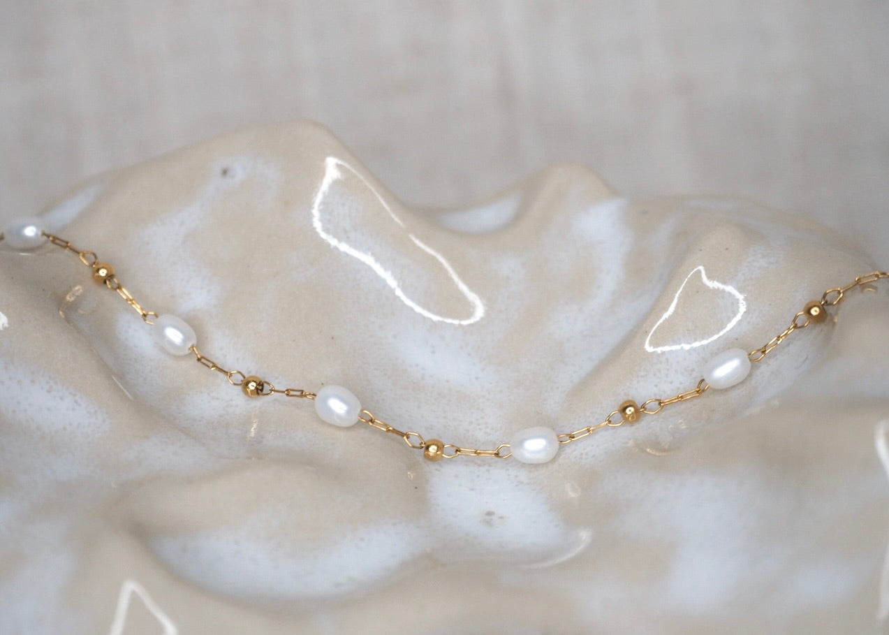 heavenly pearl bracelet gold 2