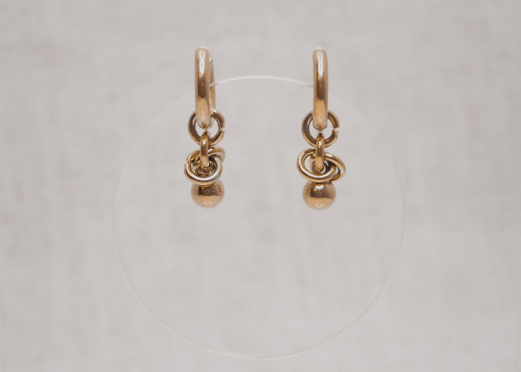 knot ball hoops gold 1