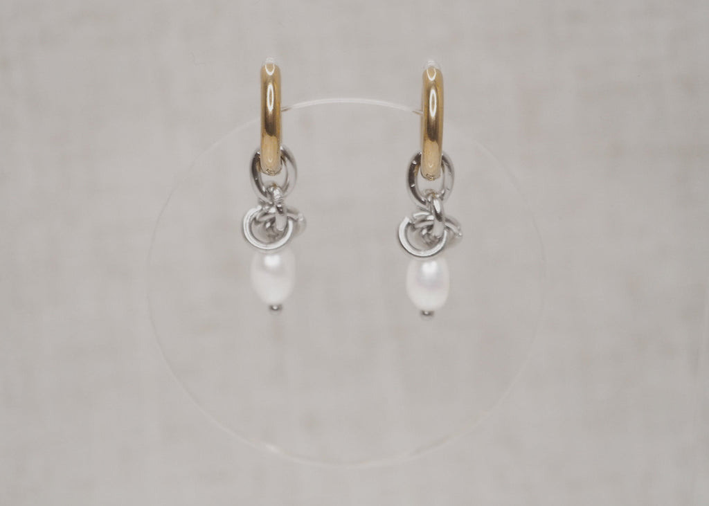 knot pearl hoops cold crush 1