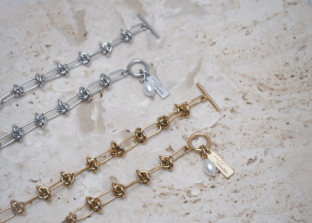 knots choker 