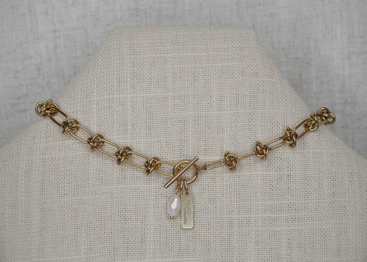 knots choker gold 2