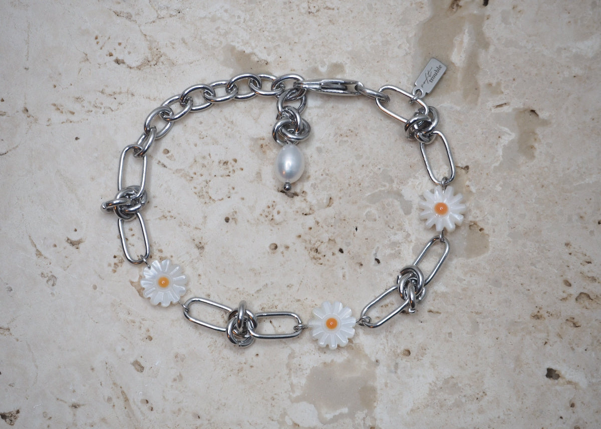 knots & daisies bracelet silver 1