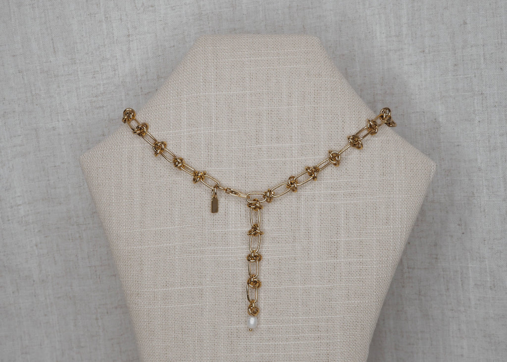 knots necklace gold 4