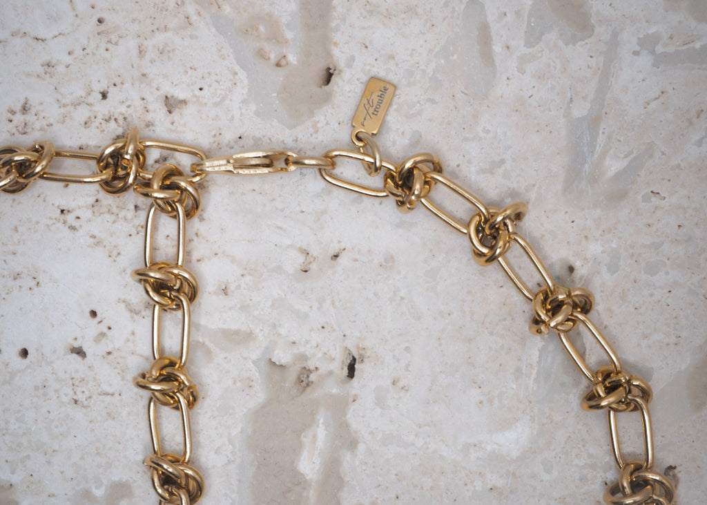 knots necklace gold 5