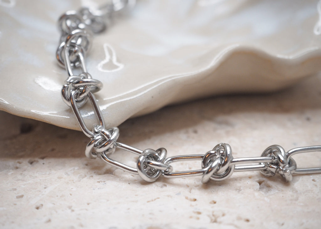 knots & toggle clasp bracelet silver 2