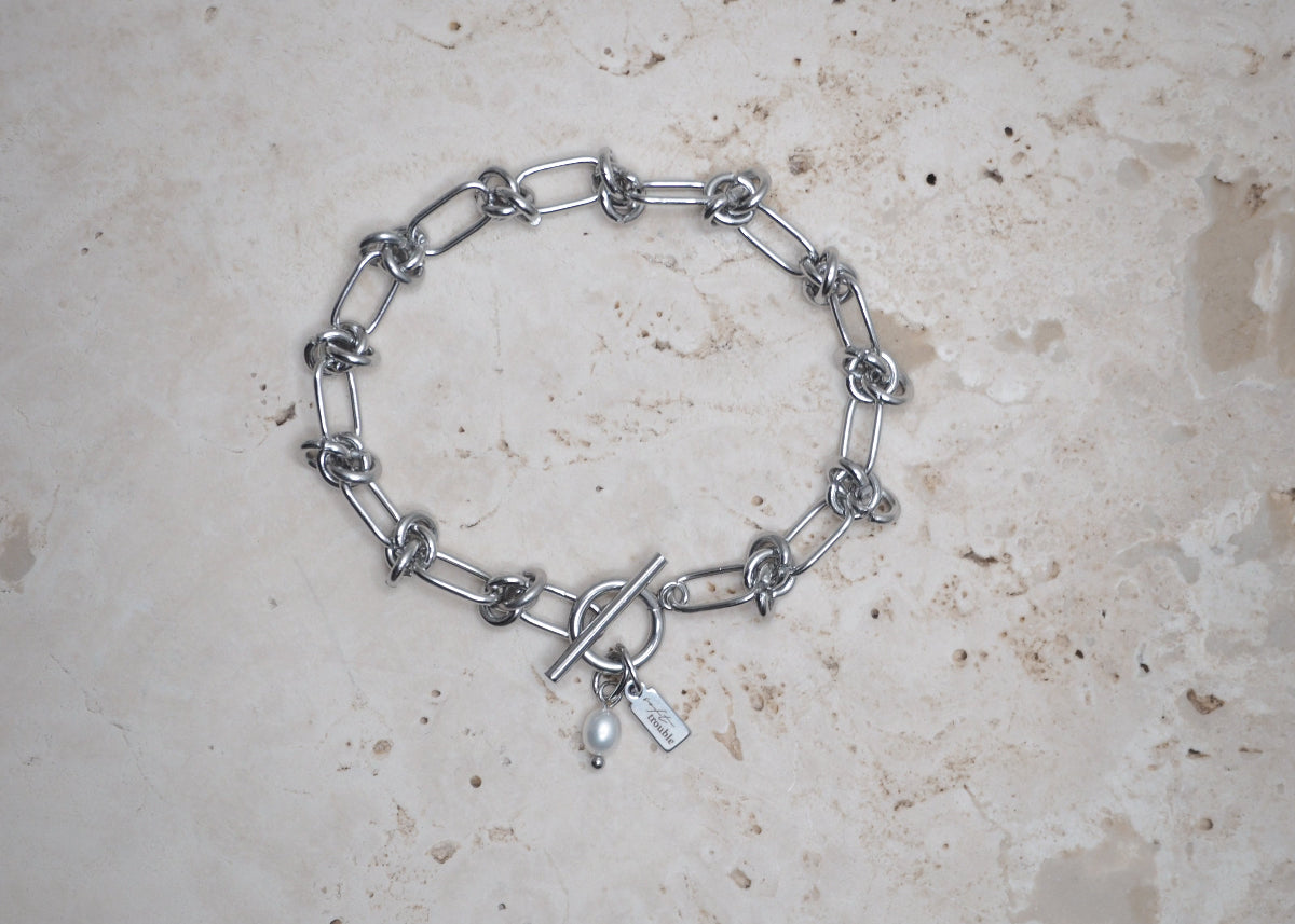 knots & toggle clasp bracelet silver 3
