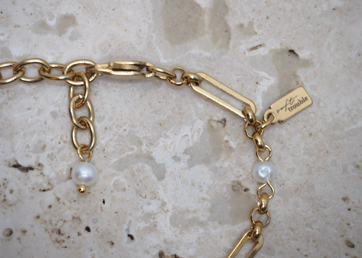 linked pearl bracelet gold 5