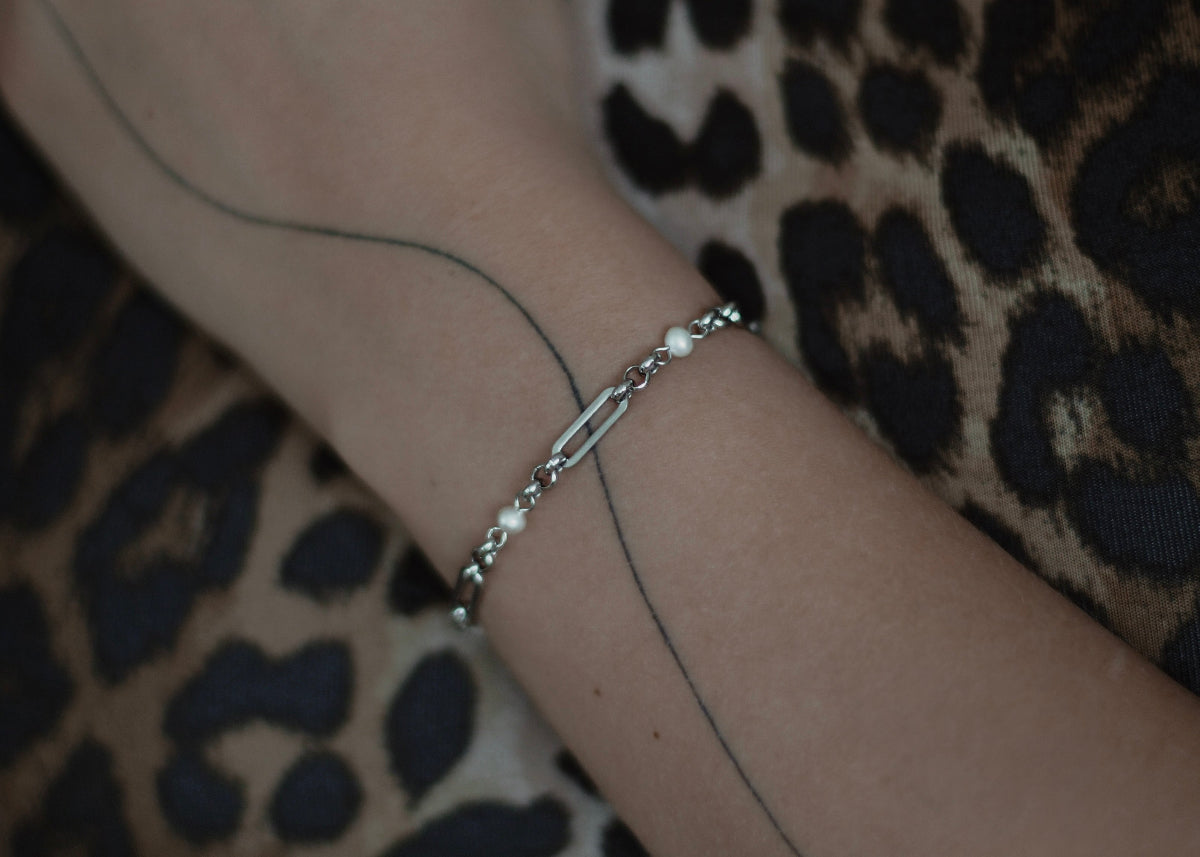 linked pearl bracelet silver 2
