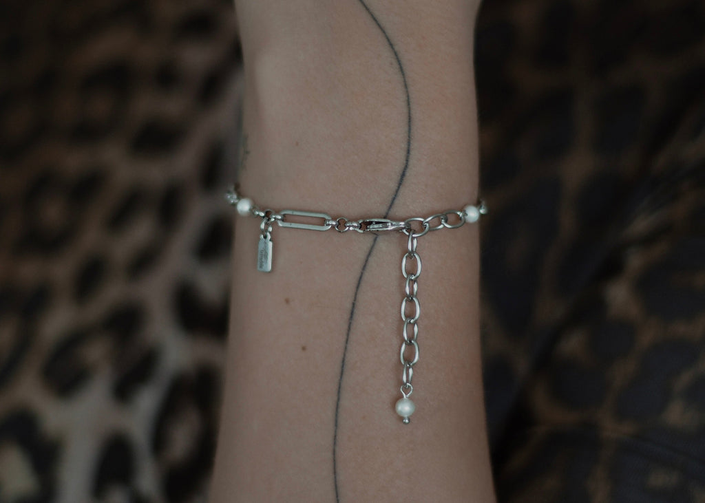 linked pearl bracelet silver 4