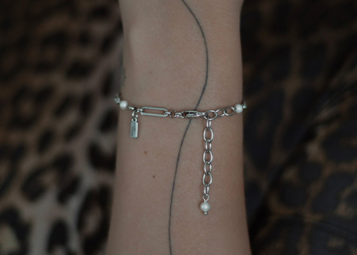 linked pearl bracelet silver 4