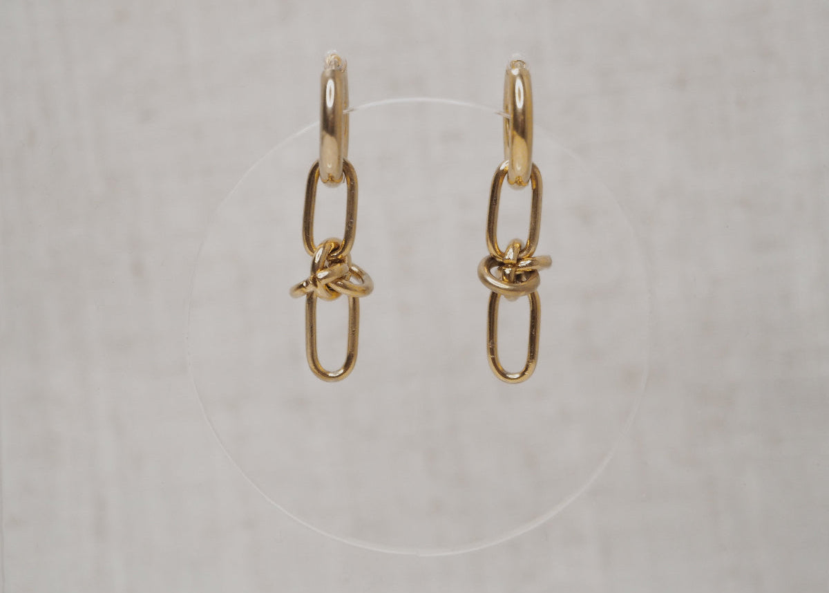 metallic mischief hoops link knot link gold