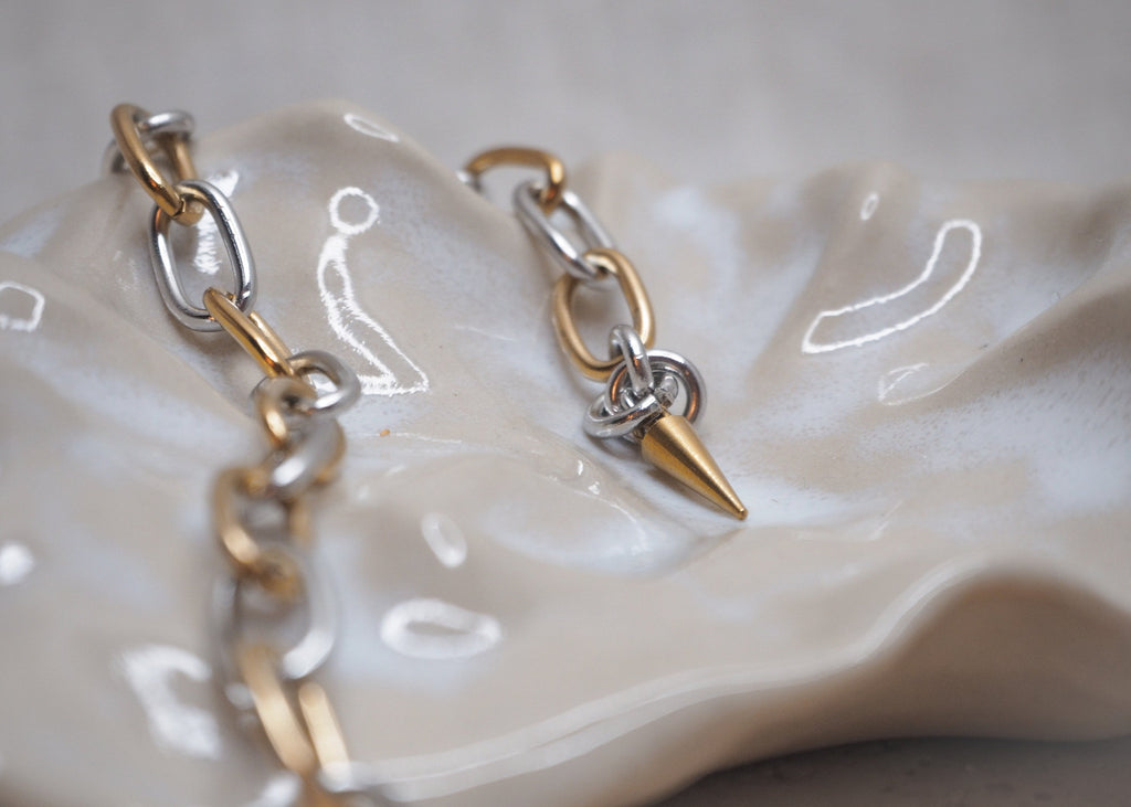 metallic mischief paperclip bracelet cold crush 3