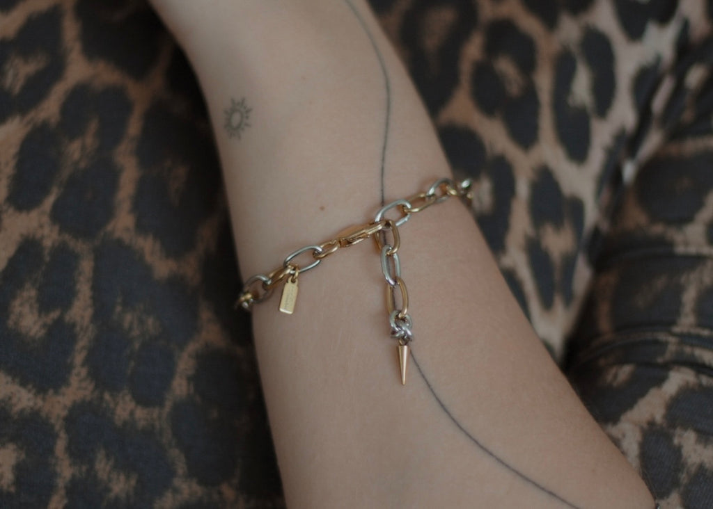 metallic mischief paperclip bracelet cold crush 4