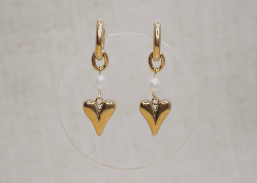 pearl heart hoops gold 1