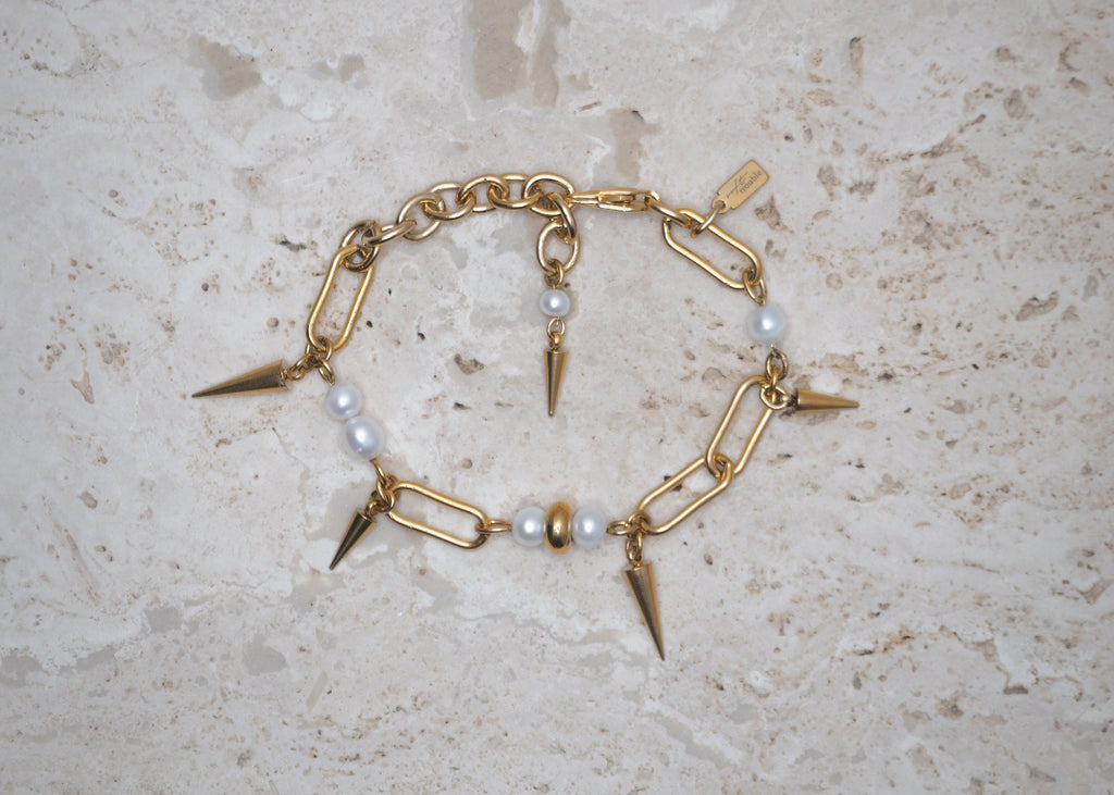 pierced pearl bracelet gold 1