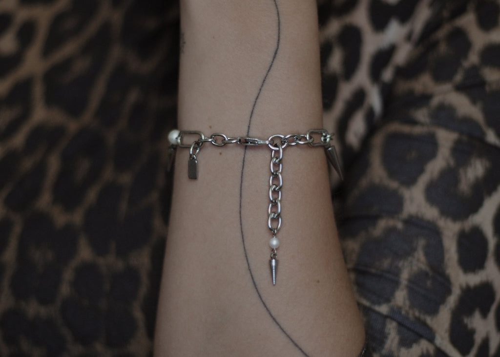 pierced pearl bracelet silver 6