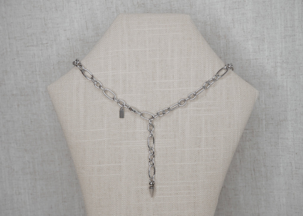 pretty sharp necklace silver 4