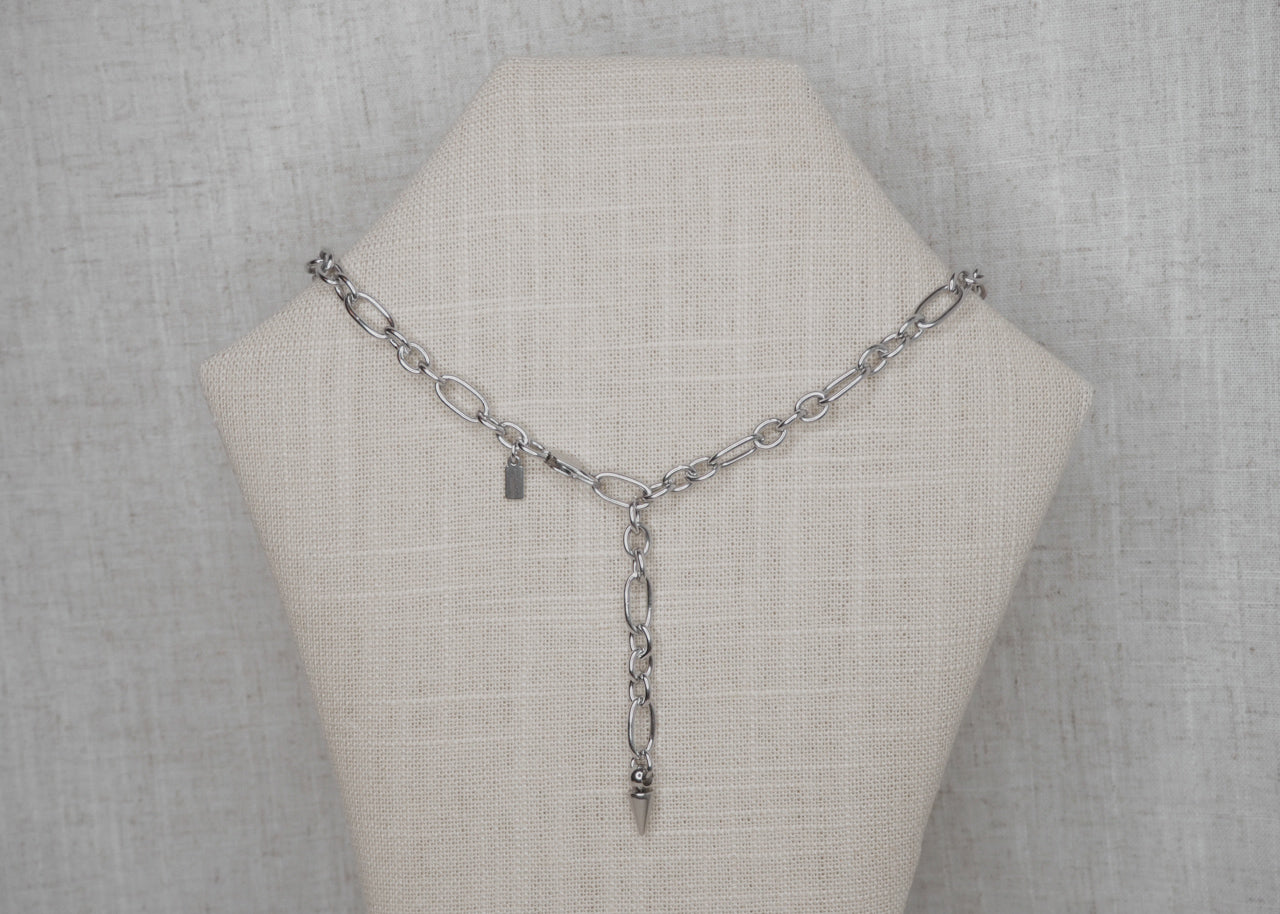 pretty sharp necklace silver 4