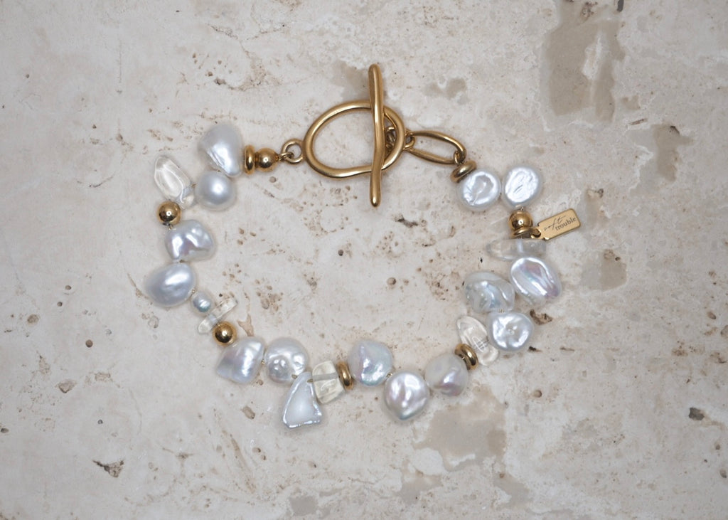 soft luster bracelet gold 1
