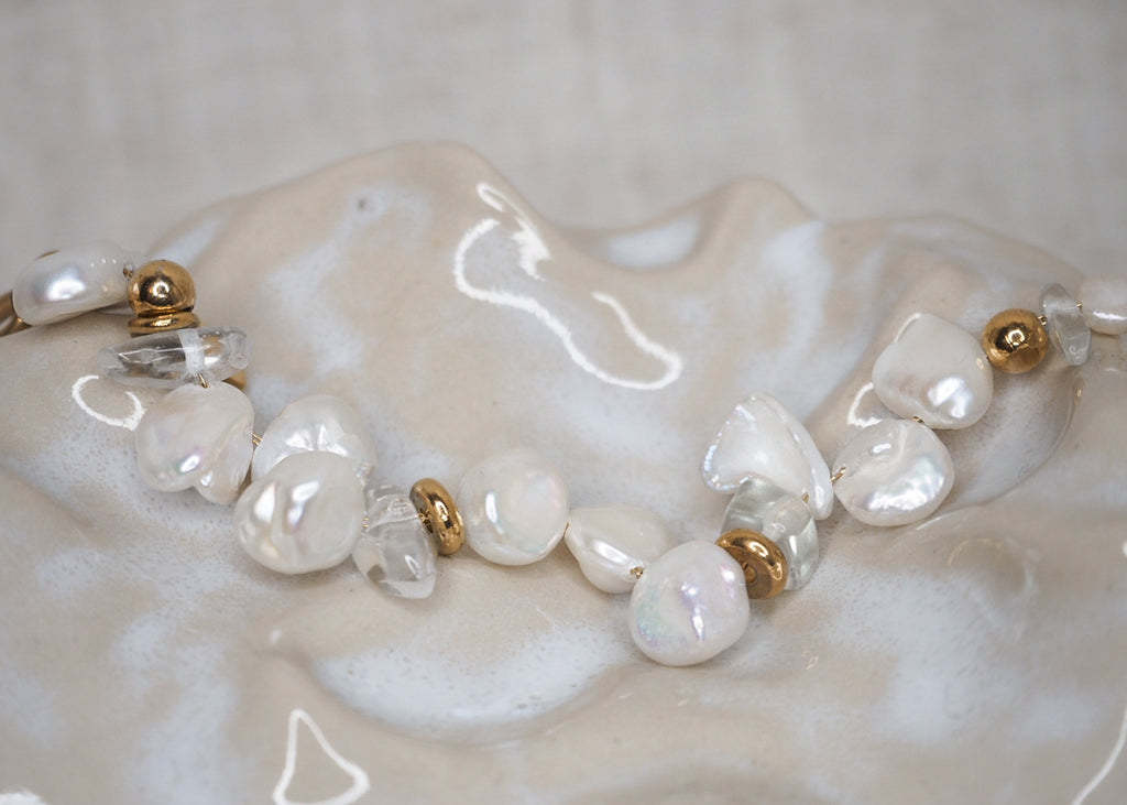 soft luster bracelet gold 3