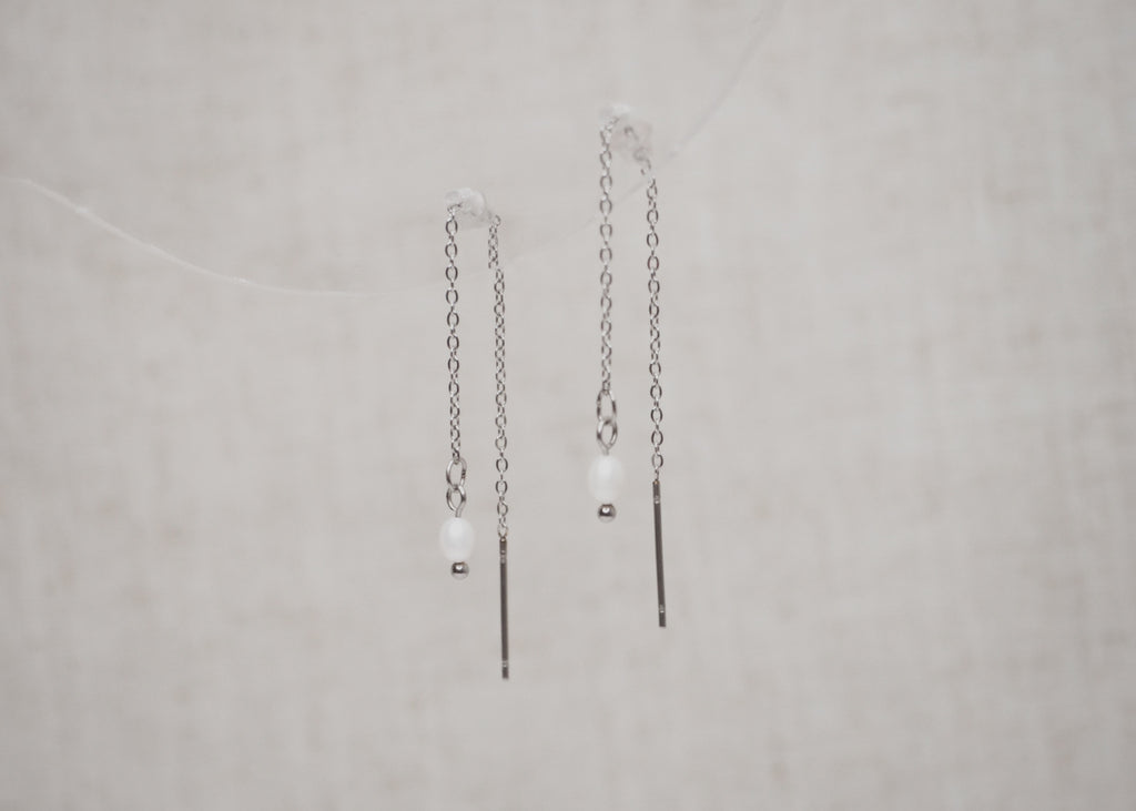threads pearl silver 1