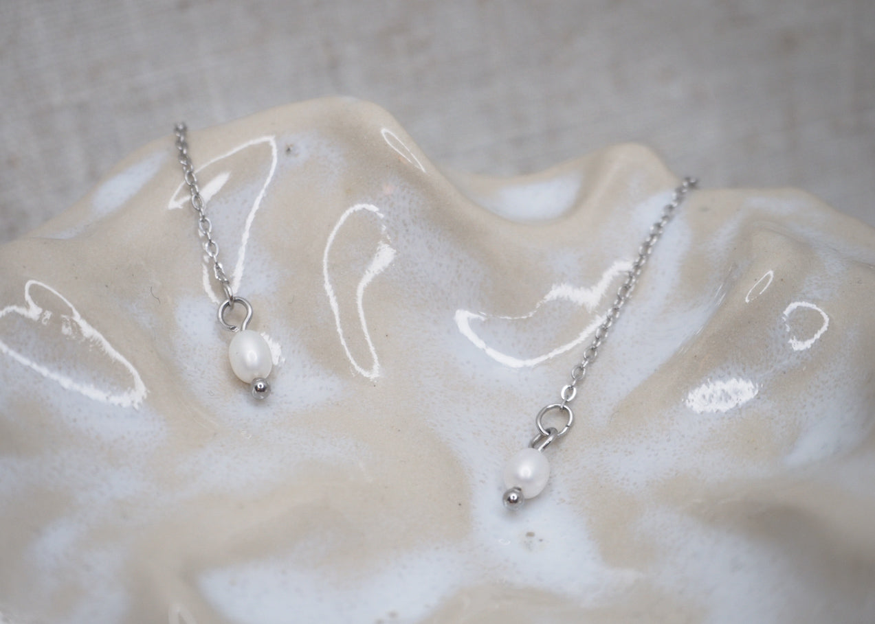 threads pearl silver 2