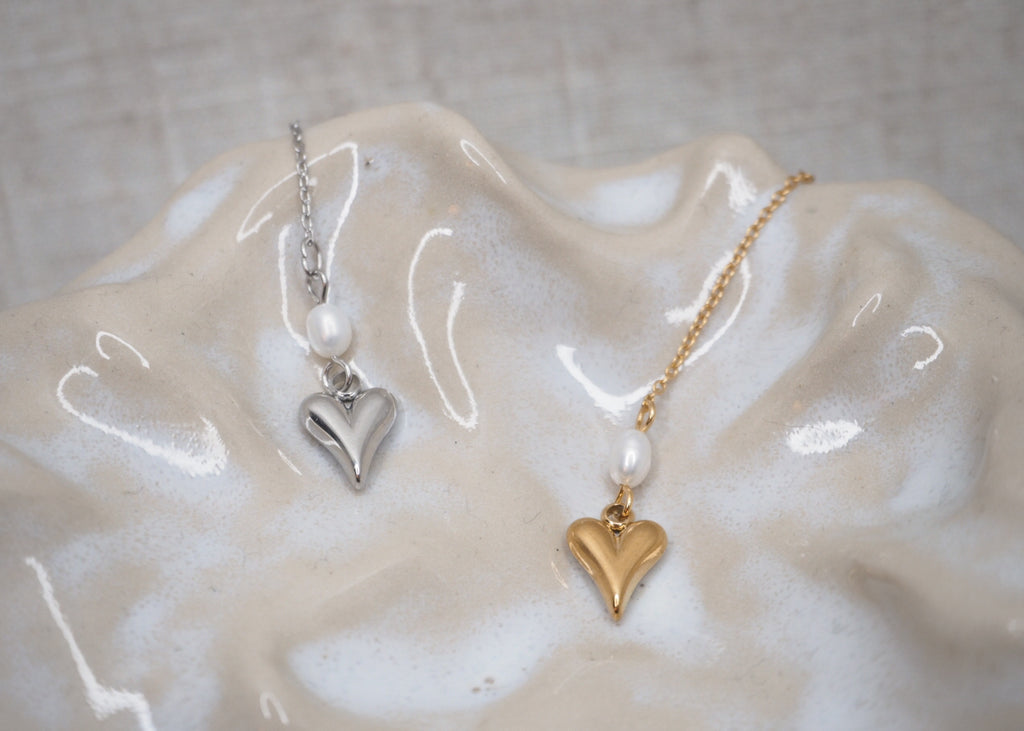 DAYDREAM THREADS | PEARL & SMALL HEART