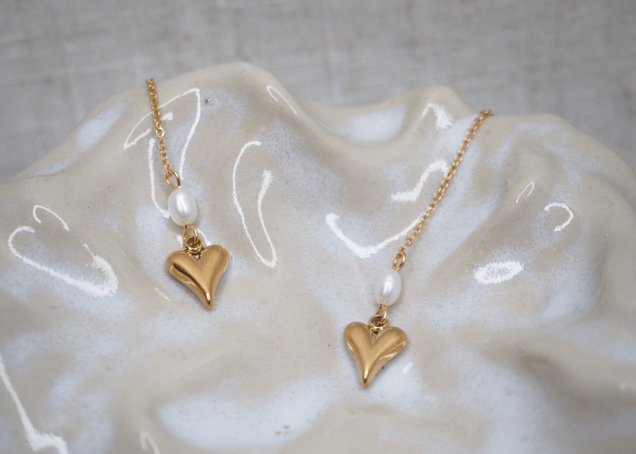 threads pearl small heart gold 2
